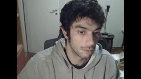 Snapshot of dickus_biggus chatting on January 14, 2025, 3:32 am dickus_biggus online show from January 14, 2025, 3:32 am