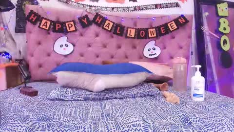 Diane online show from October 24, 2025, 7:43 pm