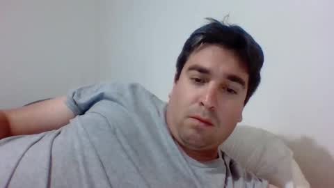 Snapshot of diegoox_cat chatting on November 21, 2025, 1:37 am Diego online show from November 21, 2025, 1:37 am
