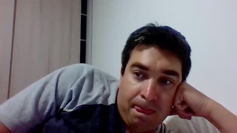 Snapshot of diegoox_cat chatting on February 8, 2026, 2:37 am Diego online show from February 8, 2026, 2:37 am