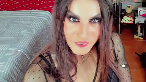 difiortiffany online show from December 31, 2024, 2:51 am