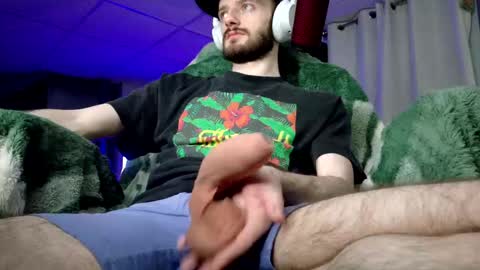 Snapshot of digbicknik chatting on October 12, 2025, 1:37 am digbicknik online show from October 12, 2025, 1:37 am