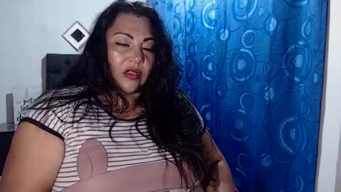 Snapshot of dihayara chatting on February 8, 2025, 4:25 am Mariana online show from February 8, 2025, 4:25 am