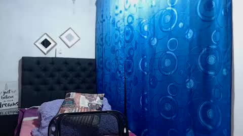 Snapshot of dihayara chatting on February 14, 2025, 3:33 am Mariana online show from February 14, 2025, 3:33 am