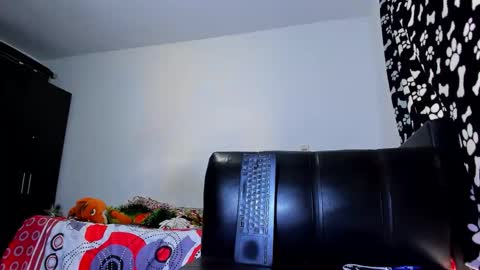 diiego_xxx online show from December 14, 2025, 6:23 pm