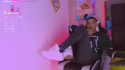 Dilan online show from November 11, 2025, 7:58 pm