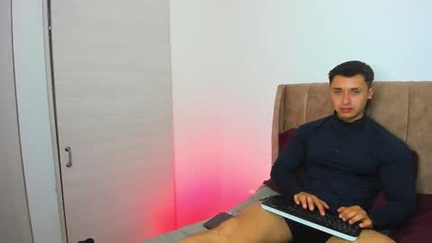 Dilan Coy online show from January 8, 2026, 8:00 pm