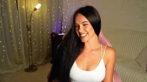 Dilara online show from September 29, 2025, 9:30 pm