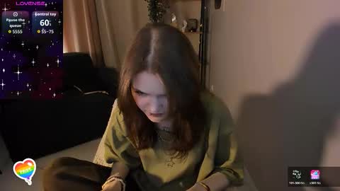 Dilara online show from November 10, 2025, 2:38 pm