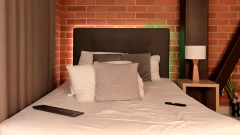 Dilarahkesh  online show from February 28, 2025, 8:31 am