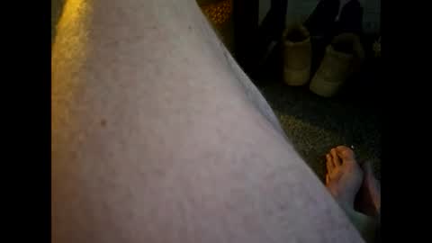 Snapshot of dilf232323 chatting on October 22, 2025, 5:41 am Dilf online show from October 22, 2025, 5:41 am