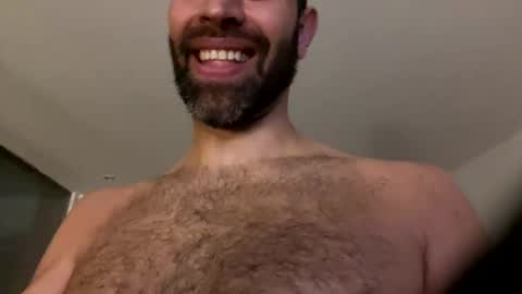 Snapshot of dilfofthenextdoor42 chatting on March 5, 2025, 2:36 am dilfofthenextdoor42 online show from March 5, 2025, 2:36 am