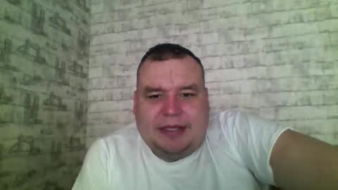 Snapshot of dimasvit5336 chatting on February 28, 2026, 7:53 am dimasvit5336 online show from February 28, 2026, 7:53 am