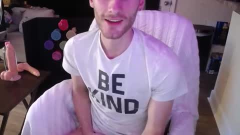 Meechii online show from January 29, 2025, 11:04 pm