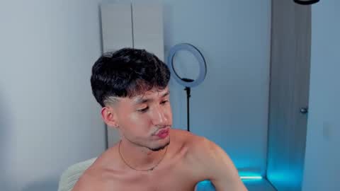 Snapshot of dimitri_targaryen chatting on December 17, 2024, 7:40 am Fabian online show from December 17, 2024, 7:40 am