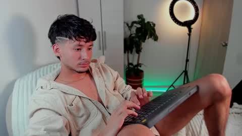 Snapshot of dimitri_targaryen chatting on January 6, 2025, 3:42 am Fabian online show from January 6, 2025, 3:42 am
