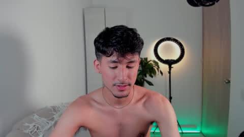 Snapshot of dimitri_targaryen chatting on January 12, 2025, 5:24 am Fabian online show from January 12, 2025, 5:24 am