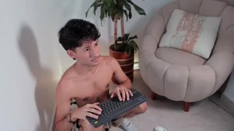 Snapshot of dimitri_targaryen chatting on February 27, 2025, 8:06 am Fabian online show from February 27, 2025, 8:06 am