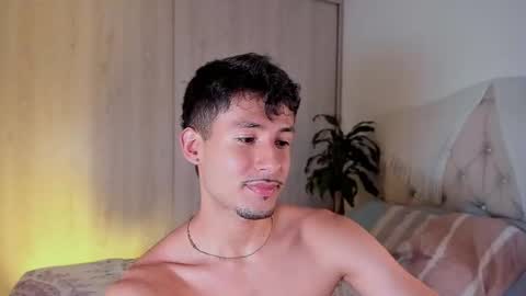 Snapshot of dimitri_targaryen chatting on September 10, 2025, 2:44 am Fabian online show from September 10, 2025, 2:44 am