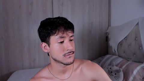 Snapshot of dimitri_targaryen chatting on October 20, 2025, 6:52 pm Fabian online show from October 20, 2025, 6:52 pm