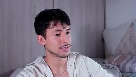 Snapshot of dimitri_targaryen chatting on October 22, 2025, 4:40 pm Fabian online show from October 22, 2025, 4:40 pm