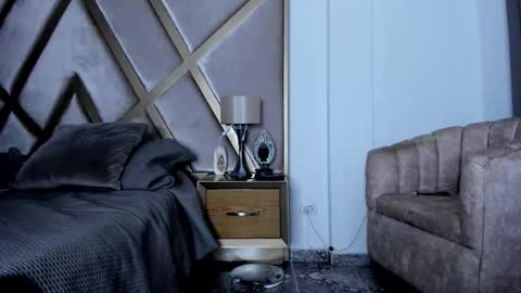 dimitriklein online show from October 29, 2025, 10:50 am