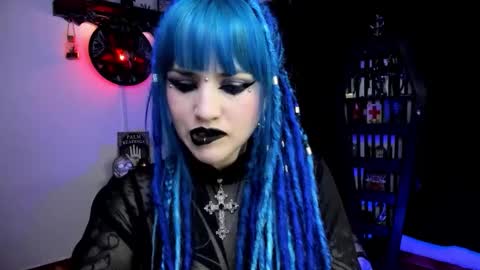 dimmuanddarkness online show from December 21, 2025, 10:55 am