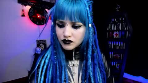 dimmuanddarkness online show from December 22, 2025, 1:19 pm