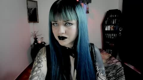 Snapshot of dimmuanddarkness chatting on May 27, 2026, 9:17 am dimmuanddarkness online show from May 27, 2026, 9:17 am