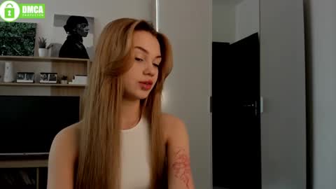 Snapshot of din_star chatting on February 27, 2025, 7:23 am Dina online show from February 27, 2025, 7:23 am