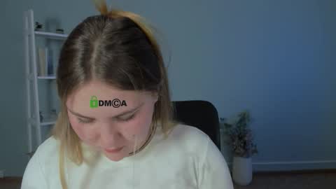 dina_bloom online show from February 6, 2026, 11:08 pm