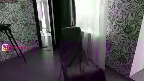 Diodora Magenta online show from April 15, 2026, 1:07 pm