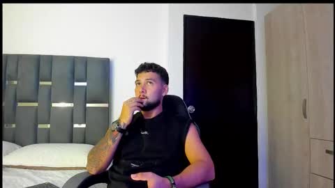 dionyxx online show from October 21, 2025, 3:18 am