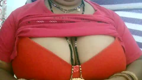 dipa2345 online show from October 10, 2025, 6:51 pm