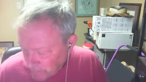 DirtkPitt Fun guy working online show from December 12, 2024, 10:20 pm