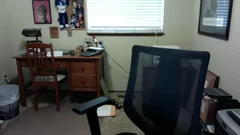 dirtrider195080438 online show from June 8, 2026, 12:03 am