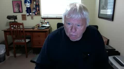 dirtrider195080438 online show from June 10, 2026, 4:28 pm