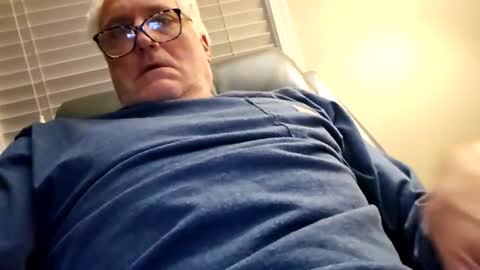 dirty69oldman online show from January 14, 2025, 12:45 pm