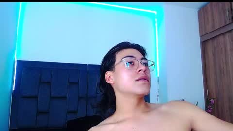 dirty model online show from September 27, 2025, 12:15 am