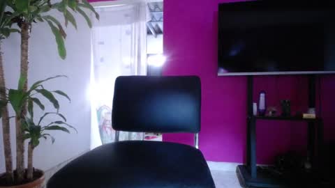 Snapshot of dirtydanielaporno1 chatting on January 27, 2025, 8:07 pm whats app - stagram marian doll online show from January 27, 2025, 8:07 pm