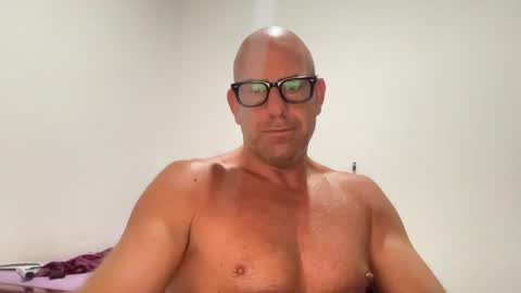 Dirtydanlondon online show from February 24, 2026, 8:45 am