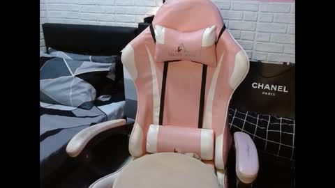 LEXA online show from December 14, 2024, 7:46 pm