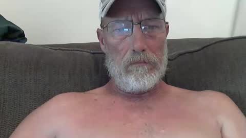 dirtynastyoldman online show from September 23, 2025, 4:43 pm