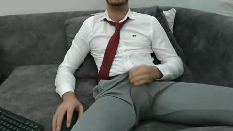 dirtyybooyy77 online show from October 8, 2025, 11:46 pm