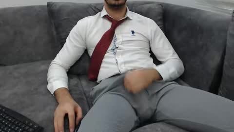 dirtyybooyy77 online show from October 13, 2025, 10:54 pm