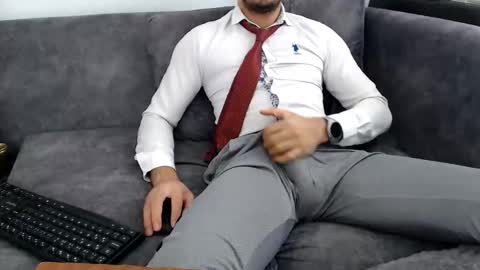 dirtyybooyy77 online show from June 6, 2026, 10:31 am