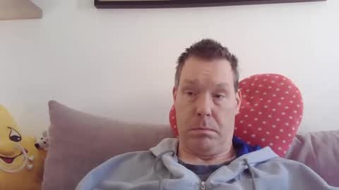 disney0988 online show from March 2, 2025, 8:59 am