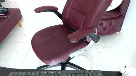 Diva online show from January 16, 2025, 1:16 am