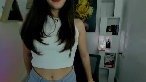 Hannah online show from November 28, 2025, 11:24 am