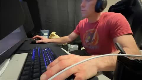 Hansel and Gretle online show from February 8, 2026, 2:48 am